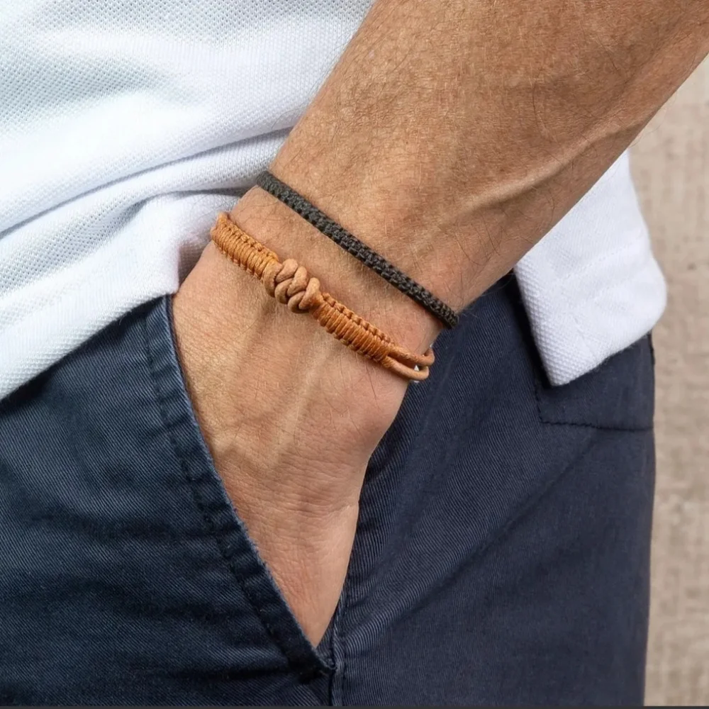 🛑SOLD🛑MACRAME KNOT LEATHER MEN'S BRACELET - Picture 2 of 4